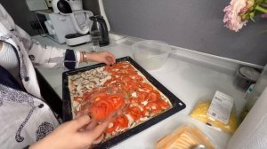 МОИ БУДНИ | ГОТОВИМ ПИЦЦУ | РАСПАКОВКА ПРОДУКТОВ | ПУСТЫЕ БАНОЧКИ | ОБЗОР НА НОВЫЕ АРОМАТЫ |