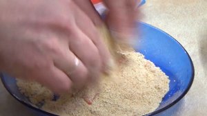 Пожалел, что так мало приготовил. Крабовые палочки в пикантной панировке