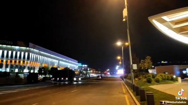 Новая площадь г Алматы. смотреть онлайн