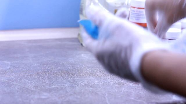 Секреты украшения торта шоколадной глазурью. Красивые подтеки из шоколада