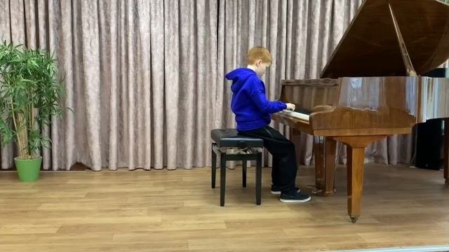 Лазаренко Николай