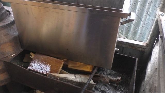 Коптим курицу и сало