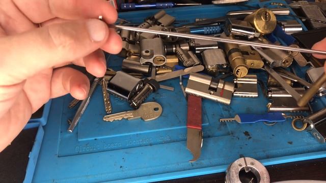 Розыгрыш инструмент для сувальдных замков. смотреть онлайн