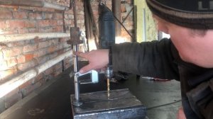 Держатель для дрели сверлилка из металлолома