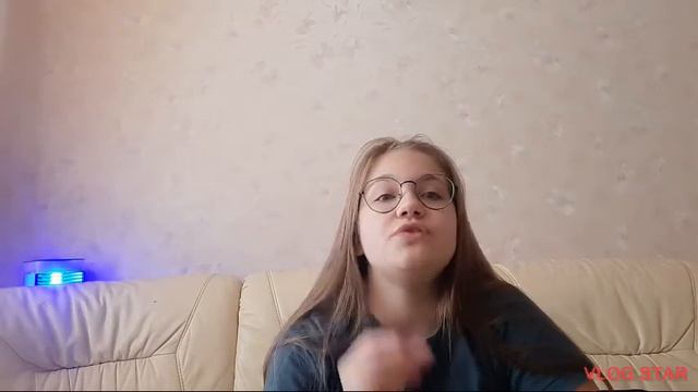 Сумашедшая бабка ломиться ко мне в квартиру. смотреть онлайн