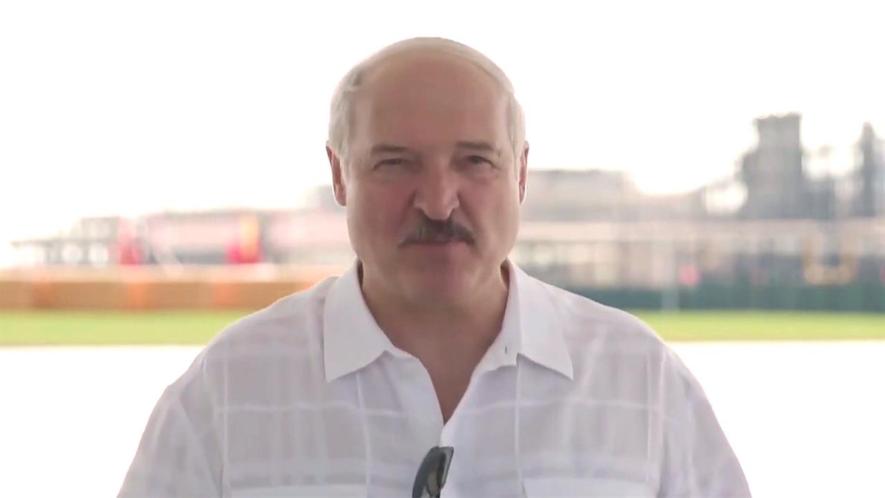 Александр Лукашенко прокомментировал ситуацию с протестами в Белоруссии