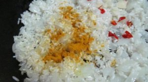 Сытный рис на курином бульоне