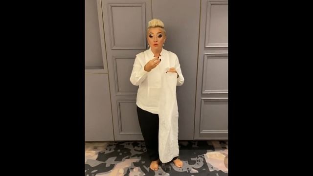 Теона Контридзе: "Лайфхак - как снять одежду при полном мейкапе?" смотреть онлайн