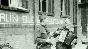 Сергей Ратьёв.Гармошка фронтовая.Музыка А. Косинского, слова О. Куланиной.