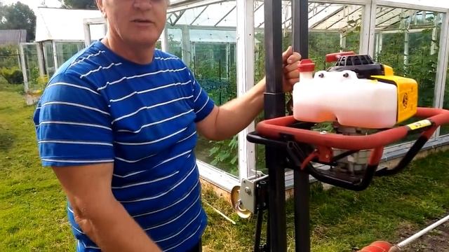 Стойка для мотобура в действии смотреть онлайн