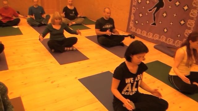 Упражнения и гимнастика цигун КИМ КАНГ ТХИЕН смотреть онлайн