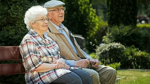 С 20 сентября по 6 октября - Период почитания предков. Практика поклонов. Питри-Пакша смотреть онлайн