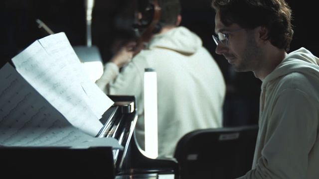 Виктор Осадчев. Композитор смотреть онлайн