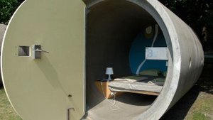 Самые странные гостиницы мира - Самые необычные отели - Топ 5 - Отель на воде, дереве и скале