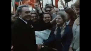 *Меня ты поймешь--лучшей нашей страны не найдешь!!!*С праздником друзья!!!С днём космонавтики!!!