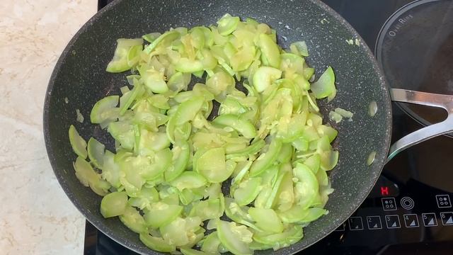 Запеканка из Кабачков на сковороде. Вкусно. Просто и Быстро. Жареные кабачки!