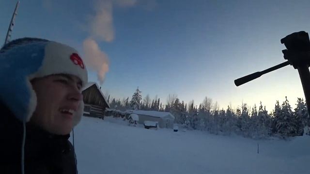 ПОХОД ЗА ЁЛКОЙ В -40 В ЛЕС (влог) смотреть онлайн