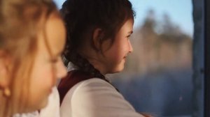 Ансамбль Школьные истории и Кирилл Бусов - Прекрасное далёко