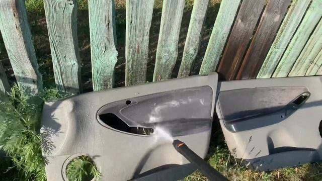 ЧИСТКА ДВЕРНЫХ КАРТ КЕРХЕРОМ | Быстро и просто смотреть онлайн