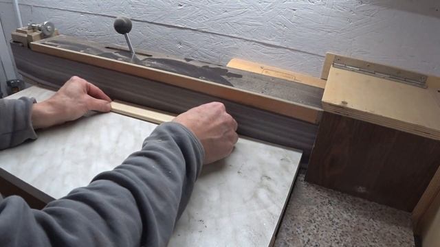 ПИВНОЙ ЯЩИК ДЛЯ ТЕХ КТО ИДЕТ В ГОСТИ смотреть онлайн