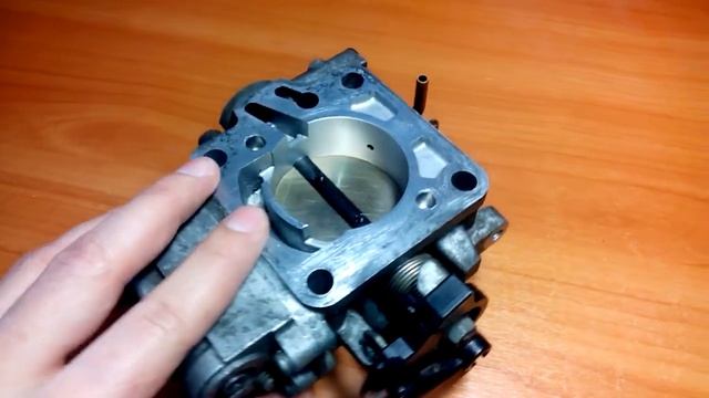 Осмотр отремонтированного дросселя Mitsubishi Lancer 9 для xxxVIKTORxxxx смотреть онлайн