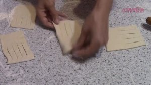 Слойки с яблоками из готового слоёного теста