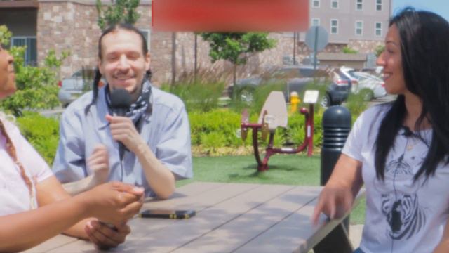 READING YOUR COMMENTS смотреть онлайн