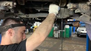 Удаление водной эмульсии из редуктора Паджеро Спорт.