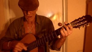 Собака лаяла на дядю фраера