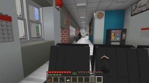 СУМАСШЕДШАЯ ФАНАТКА ПРЕСЛЕДУЕТ МЕНЯ В ШКОЛЕ В МАЙНКРАФТ! ЕНОТИК ТРОЛЛИНГ