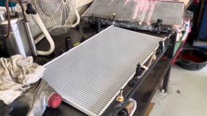 도요타 벤자 라지에이터 교환 // TOYOTA VENZA Radiator Replacement