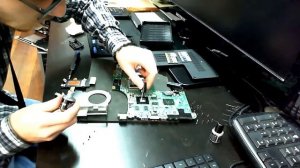 HP Pavilion dv6-3195ep disassembly and fan cleaning