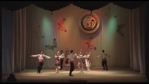 Народный ансамбль танца "Росинка". Мордовский танец "Игра с платком"