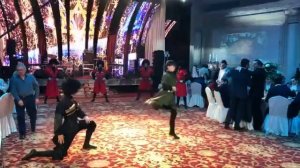 Грузинский лезгинка