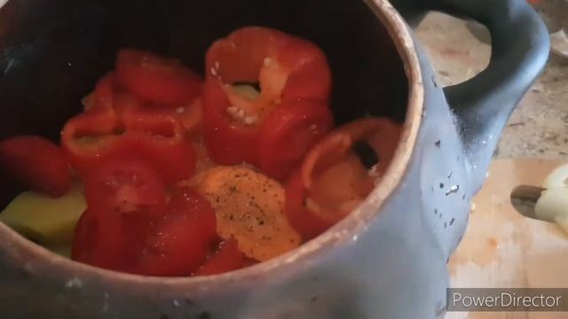 ТОМЛЁНАЯ РЫБА С ОВОЩАМИ смотреть онлайн