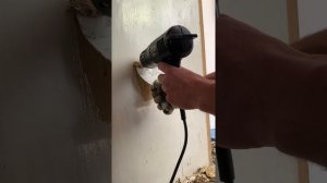 Как снять краску с деревянной двери?
