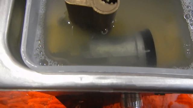 Ультразвуковая ванна 80 ватт тест на замках смотреть онлайн