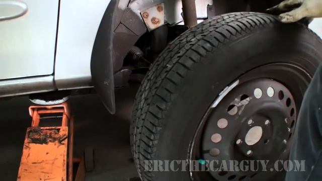 Inspecting Collision Damage (Suspension) -EricTheCarGuy смотреть онлайн