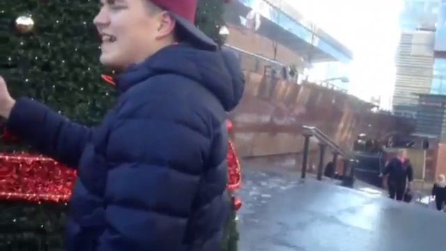 ДИКАЯ ПОЛЯЧКА ПОКАЗАЛА ФАК. ВАРШАВА. ТАЧКА НА ПРОКАЧКУ смотреть онлайн