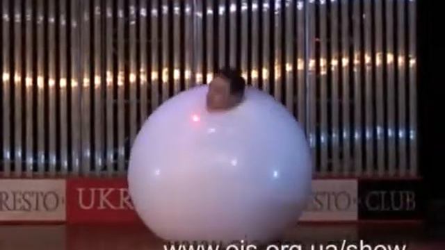 Человек ШАР смотреть онлайн