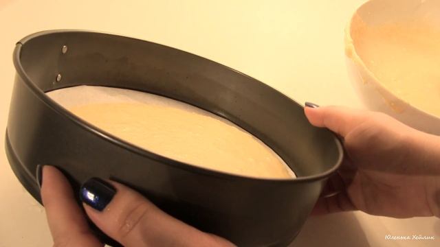 Пирог с кокосовой стружкой и ягодами. Пышный и нежный пирог.
