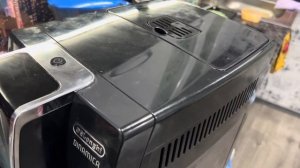 Кофемашина Delonghi Dinamica. Не мелет кофе.