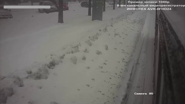 ИНФОТЕХ AVR 8FHD24 видеозапись (снегопад) с боковой камеры автобуса