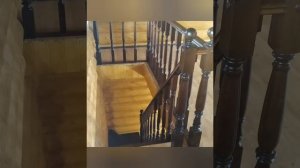 Подборка фото деревянных лестниц на второй этаж в дом.