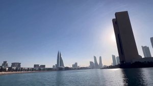 Бахрейн. Обзор отеля Rotana Downtown. Круиз на яхте в Bahrain Bay. Арабский рынок Bab Al Bahrain.
