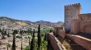 The most beautiful and most important tourist and historical place in Spain #granada 🌍subtitledمترج