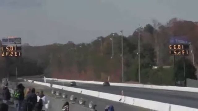 2014 Chevrolet Camaro Z28 Vs Nissan Gt-r смотреть онлайн