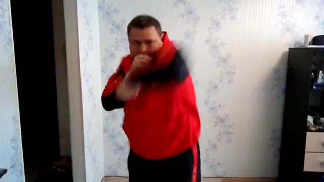 № 22 – Серия(троечка)№2 – прямой, боковой, прямой - удары руками в движении(вперед,назад,в сторону) смотреть онлайн