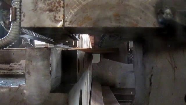 Ножницы гильотинные 20х2200 мод. Н-478-01 производства Украина, Черниговский механический завод смотреть онлайн