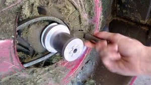 How to change a craftsman mower star blade adapter, while eating a sandwich